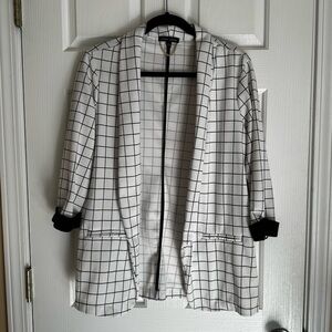 Moa Moa | Woman’s Blazer/Jacket Sz L | White with Black Grid